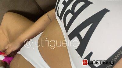 Vídeos da Juli Figueiró caminhoneira do Miss Bumbum