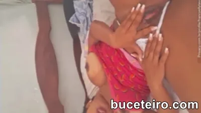 Tiktok Francielly Tavares mostrou buceta com calcinha de lado